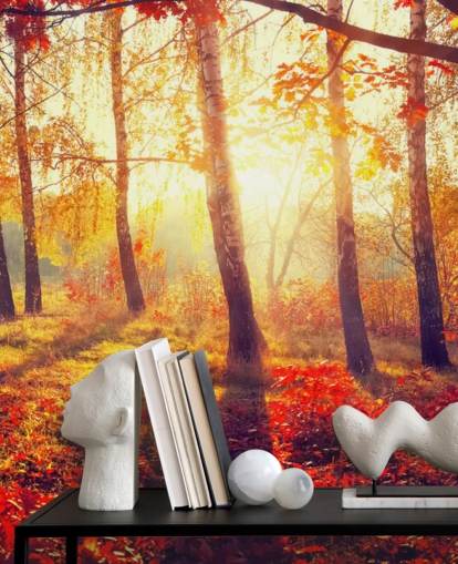 Decorazione murale con alberi autunnali nei raggi del sole