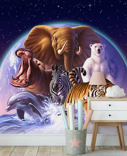 Muurschildering over olifanten en andere dieren