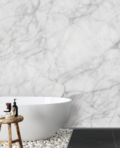 hvitt tilpassbart marmor tapet veggmaleri kalt Exquisite Marble for spisestuer eller kjøkken