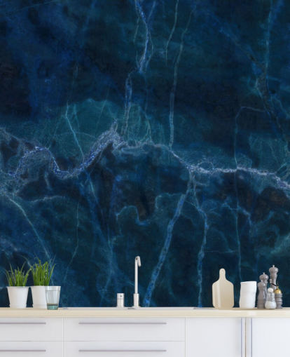 papier peint en marbre personnalisable bleu marine appelé Dark Blue Marble pour les chambres, les salles de bain et les cuisines