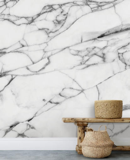 Décoration murale en marbre blanc avec lignes noires