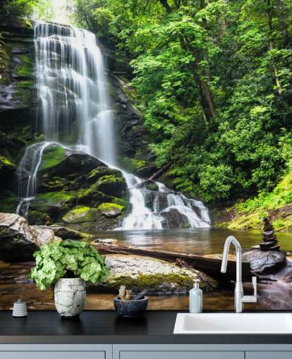 mural verde personalizado de papel pintado de bosque llamado Zen Waterfall para salas de estar