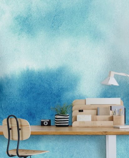 Blauwe en witte luchten aquarel behang