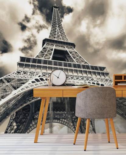 Fondo de pantalla de vista en blanco y negro de la Torre Eiffel desde abajo