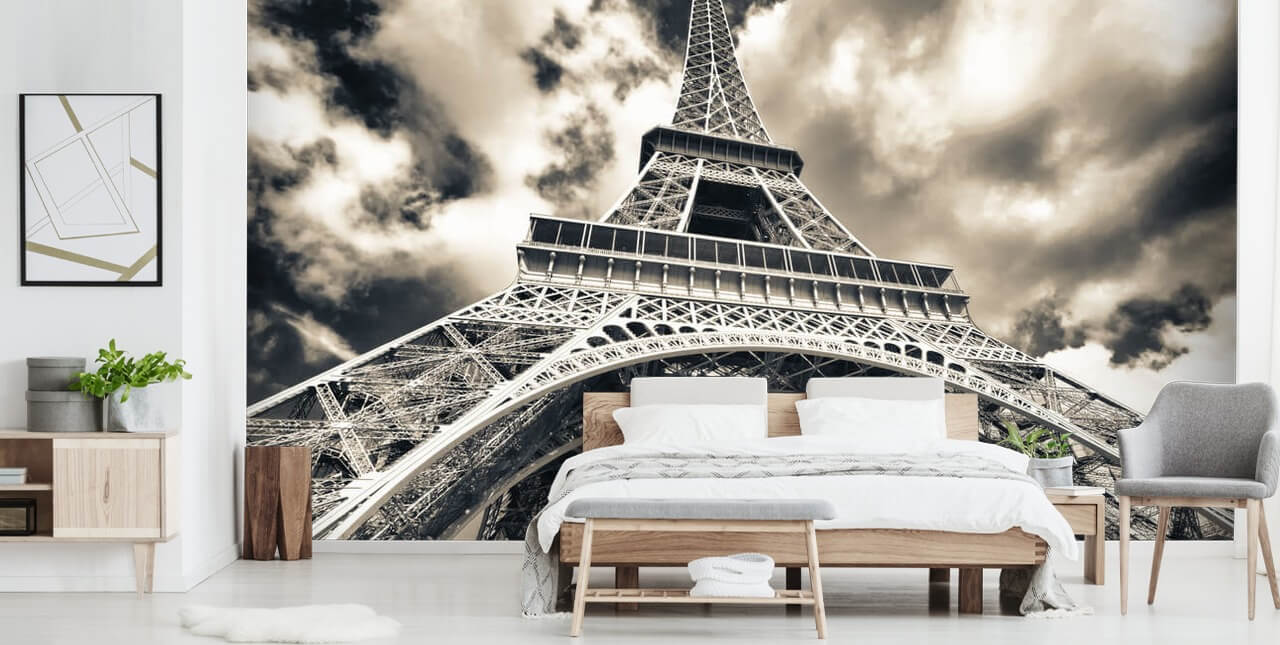 Svart og hvitt utsikt over Eiffeltårnet nedenfra Bakgrunn