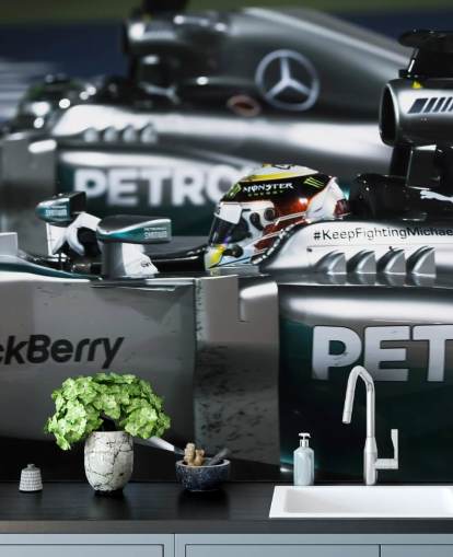 Primer plano de Lewis Hamilton en el fondo de pantalla de automóviles