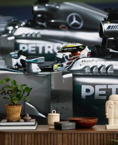 Nahaufnahme von Lewis Hamilton im Auto Wallpaper