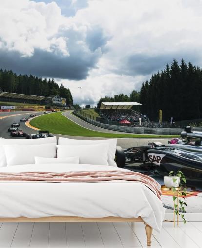 mural de papel de parede F1 brilhante chamado Lap 1 Belgium 2014 de Darren Heath para quartos e escritórios domésticos