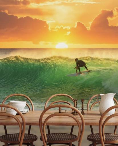 Surfer auf der Welle am Abend Hintergrundbild