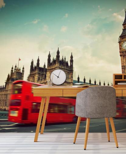 Red Bus in London Wallpaper