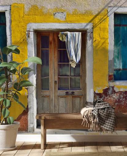 carta da parati gialla casa italiana