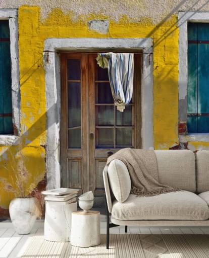 papier peint maison italienne jaune