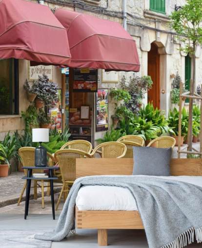 Italian House Front Wallpaper