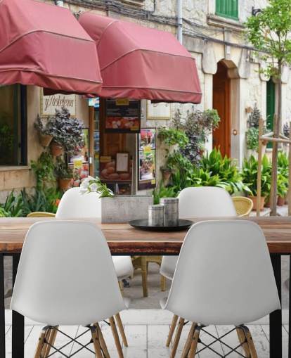 Italian House Front Wallpaper