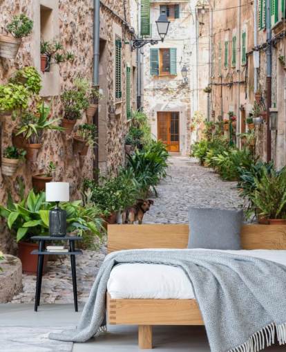 Valldemossa Street, Mallorca Valldemossa Street Mallorca Wallpaper 
