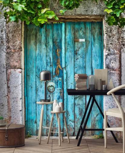 Porta in legno blu brillante Bright Blue Wooden Door Wallpaper 