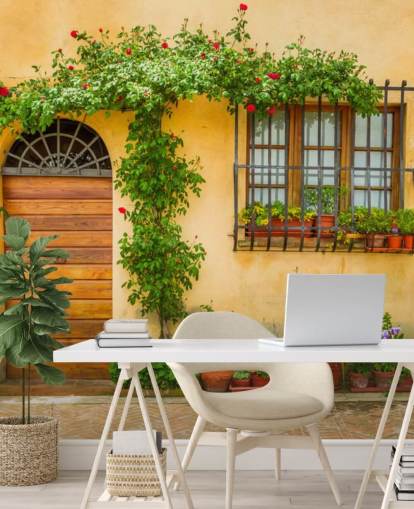 gele voorkant van italiaans huis behang gele voorkant van italiaans huis behang