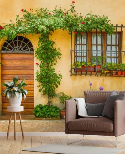 gele voorkant van italiaans huis behang gele voorkant van italiaans huis behang