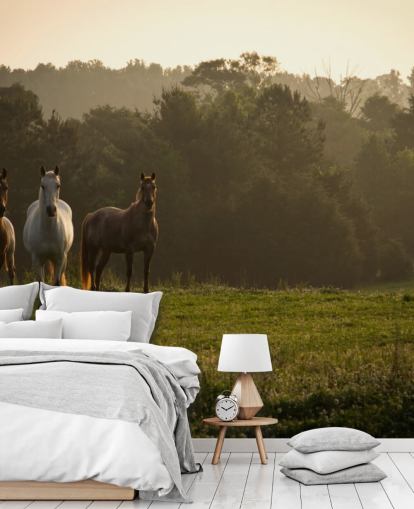 Fondo de pantalla de tres caballos salvajes en campo