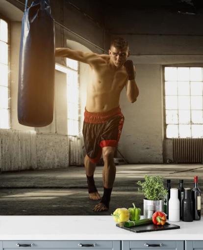 Fondo de pantalla de Young Man Boxing in Warehouse