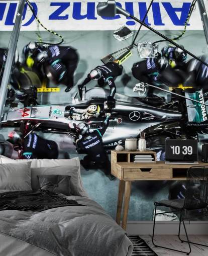 Mekanikk med Lewis Hamiltons bil tapet