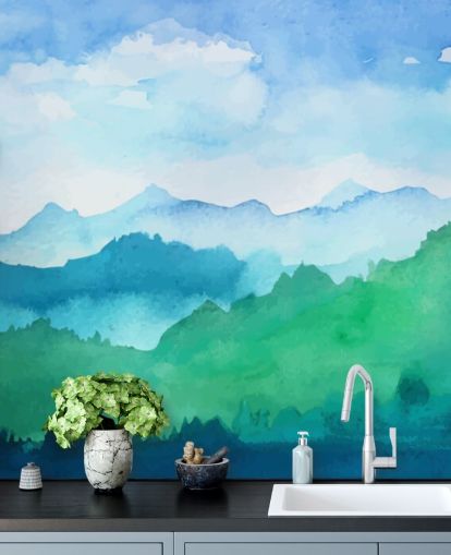 mural de papel pintado de acuarela verde y azul llamado Watercolour Mountains para dormitorios