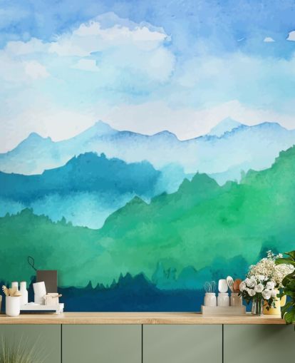 groene en blauwe aquarelbehangmuurschildering genaamd Watercolour Mountains voor slaapkamers groene en blauwe aquarelbehangmuurschildering genaamd Watercolour Mountains voor slaapkamers