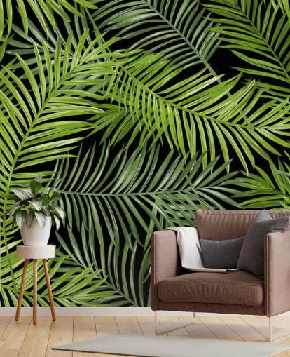 papier peint mural en feuille de palmier noir et vert appelé Tropical Palm Leaves Pattern pour les salons, les chambres et les salles à manger