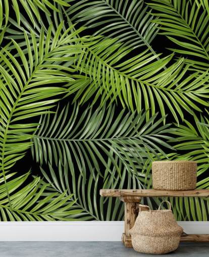 carta da parati murale con foglie di palma nere e verdi chiamata Tropical Palm Leaves Pattern per salotti, camere da letto e sale da pranzo