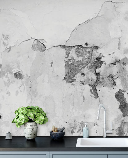 Muurschildering van gebarsten grijs en wit beton