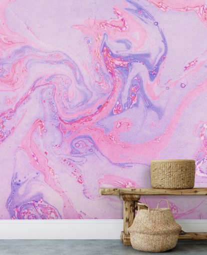 Roze en paars marmeren behang