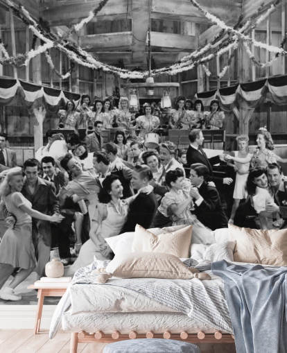 Schwarzweißfoto eines Tanzsaals in den 1940er Jahren Tapete