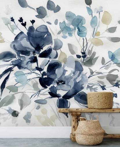 marineblauwe aanpasbare botanische behangmuurschildering genaamd Indigo Garden 2 van Carol Robinson voor slaapkamers en lounges marineblauwe aanpasbare botanische behangmuurschildering genaamd Indigo Garden 2 van Carol Robinson voor slaapkamers en lounges