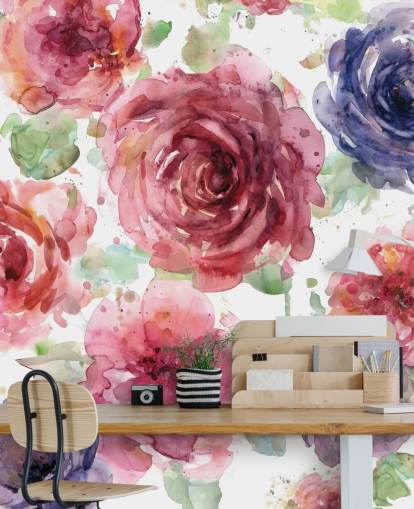 Carta da parati con fiori rosa e viola