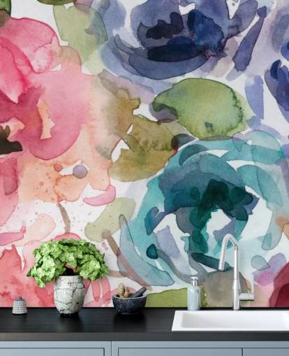 mural de papel de parede floral personalizável rosa e azul chamado Macro Garden 2 de Carol Robinson para salas de estar e quartos