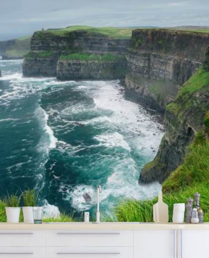 mural de papel pintado azul y verde de Irlanda llamado Cliffs of Moher para dormitorios, salas de estar y cocinas