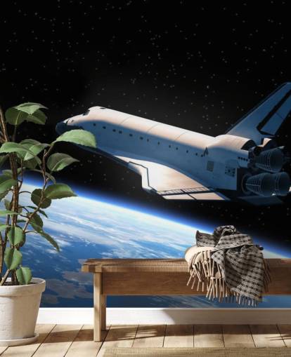 Space Shuttle in een baan om de aarde behang