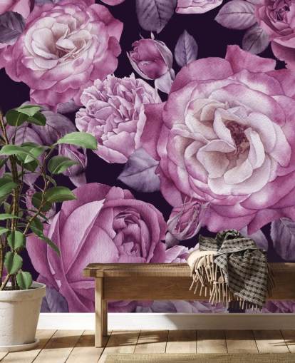 carta da parati murale floreale personalizzabile viola chiamata Ultra Violet Roses Dark Floral per camere da letto, salotti e sale da pranzo