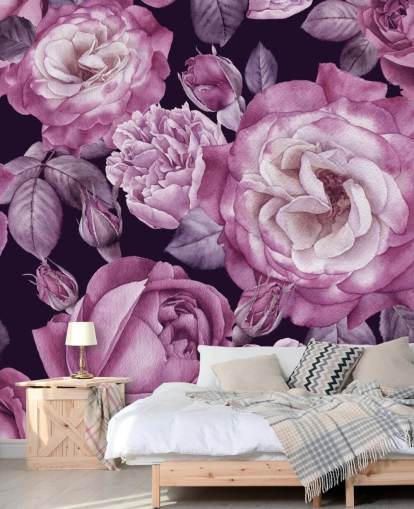 mural de papel pintado floral personalizable de color violeta llamado Ultra Violet Roses Dark Floral para dormitorios, salas de estar y comedores