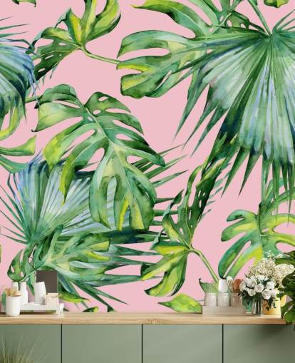 rosa och grönt palmblad tapetväggmålning som heter Pink Jungle för vardagsrum eller sovrum