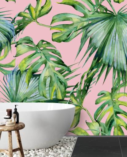 mural de papel pintado de hojas de palmera rosa y verde llamado Pink Jungle para sala de estar o dormitorio