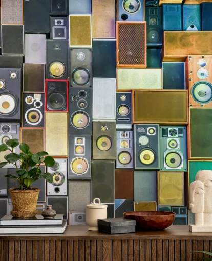 musiikkitapetti seinämaalaus nimeltä Retro Speakers makuuhuoneisiin, baareihin, tapahtumapaikkoihin ja kouluihin