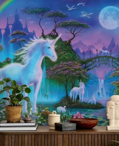carta da parati personalizzata unicorno viola, blu e verde chiamata Unicorn Bridge di Danny Flynn per camerette per bambini carta da parati personalizzata unicorno viola, blu e verde chiamata Unicorn Bridge di Danny Flynn per camerette per bambini