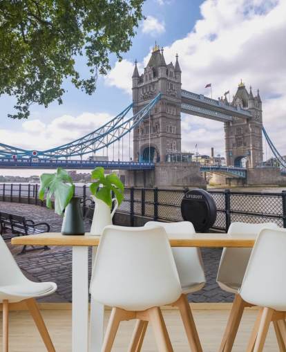 Decorazione murale con il Tower Bridge dalla passeggiata sul Tamigi Decorazione murale con il Tower Bridge dalla passeggiata sul Tamigi