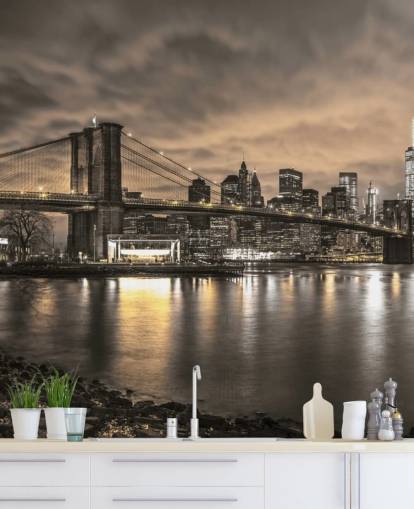 Assaf Frankin tumma new yorkin taustakuvamaalaus nimeltä Brooklyn Bridge ja Manhattan Dramatic Skyline