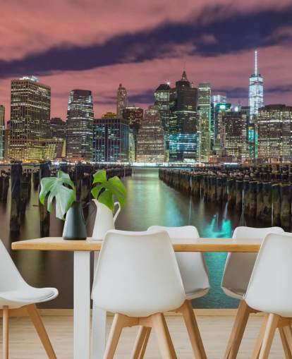 Decorazione murale con skyline illuminato di Manhattan Decorazione murale con skyline illuminato di Manhattan