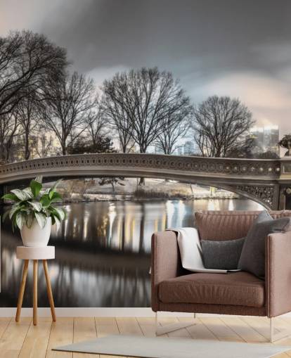 Bow Bridge over Turtle Pond Wallpaper