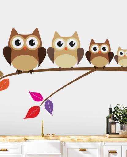 Decorazione murale con famiglia di gufi su ramo