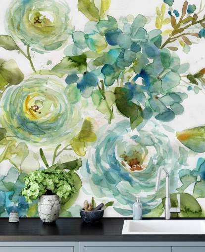 papier peint floral personnalisé bleu et vert appelé Cool Watercolor Floral par Carol Robinson pour les salons