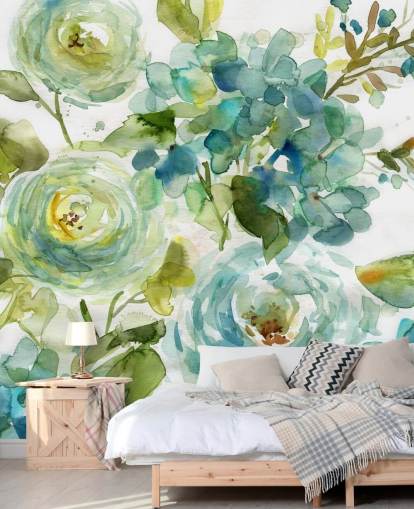 carta da parati floreale personalizzata blu e verde chiamata Cool Watercolor Floral di Carol Robinson per salotti
